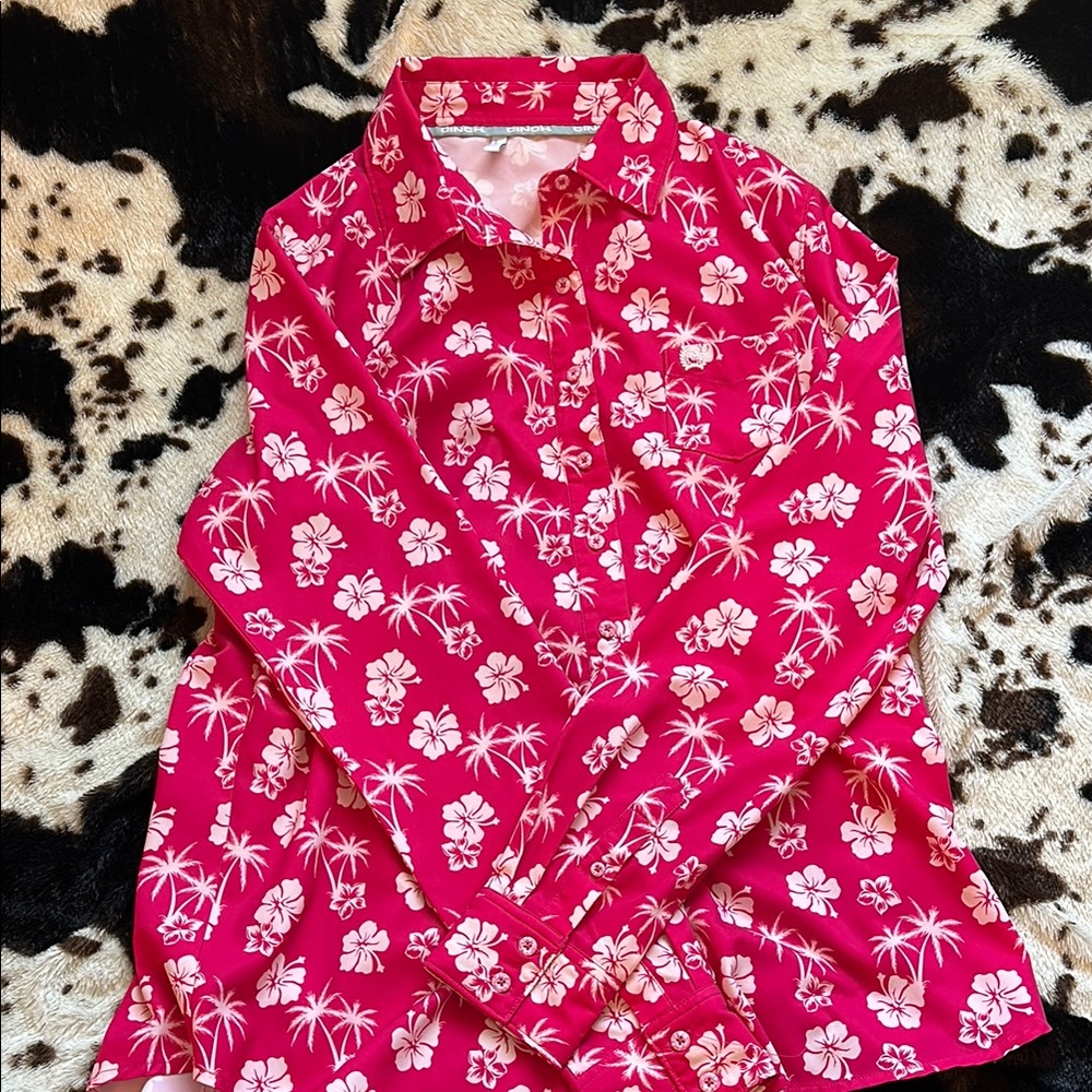 Cinch Pink and White Notched Collar Button Down Shirt